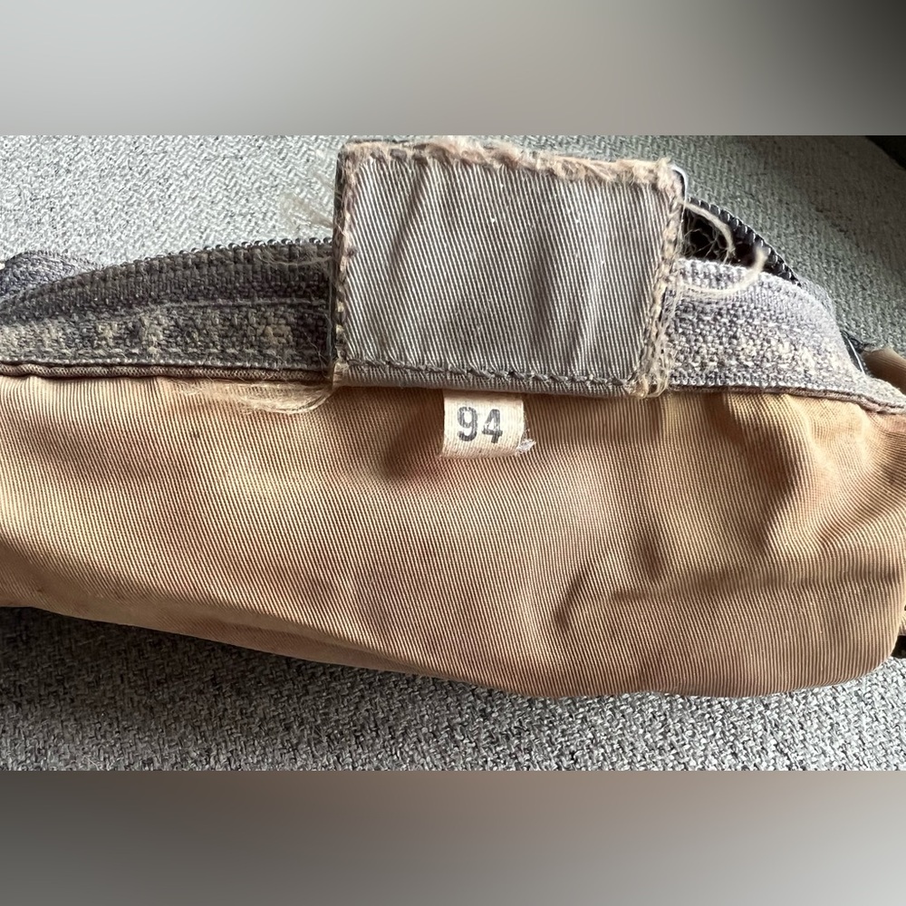 Prada nylon Brown pencil makeup case - Picture 7 of 10